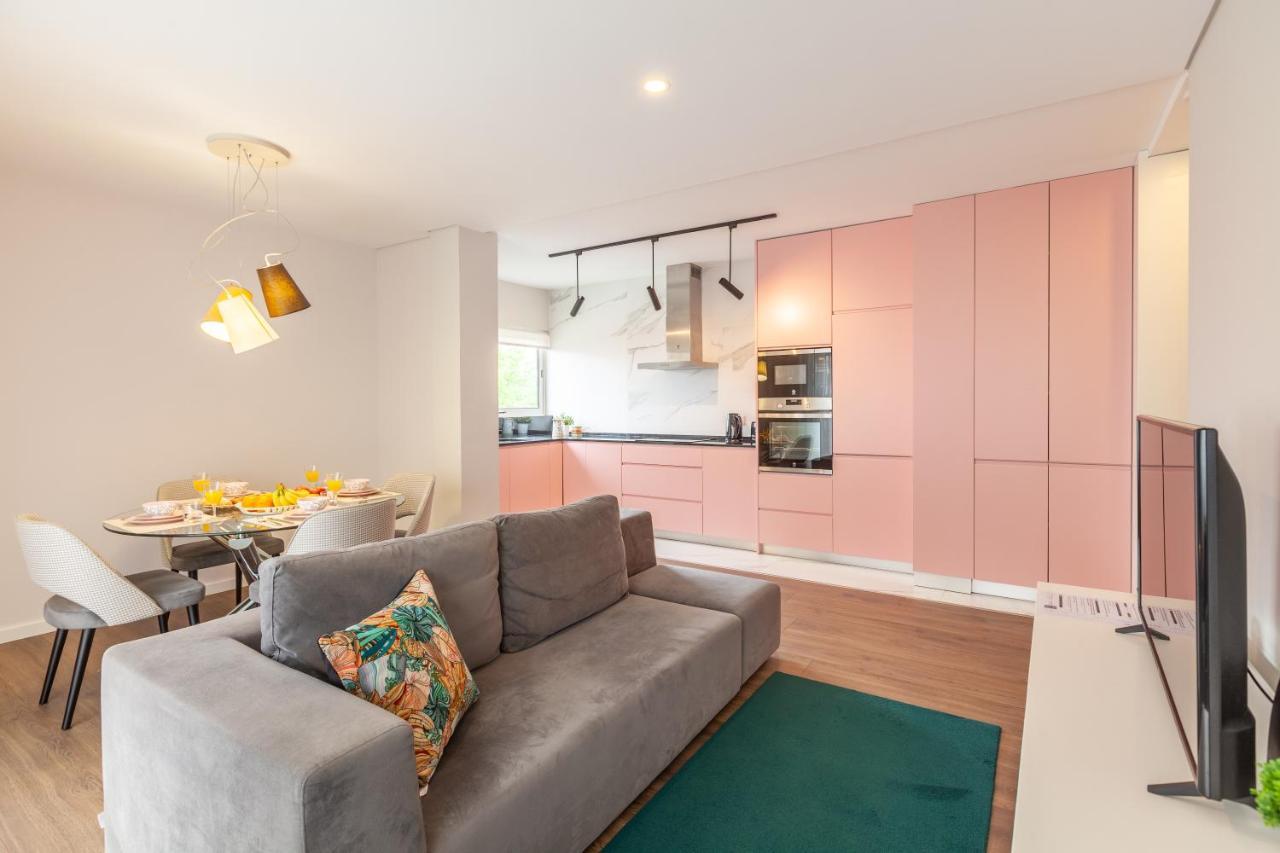 Flamingo Apartment In City Center - Minho'S Guest Braga Kültér fotó